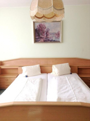 Гостиница Hotel Garni  Бад-Шаллербах